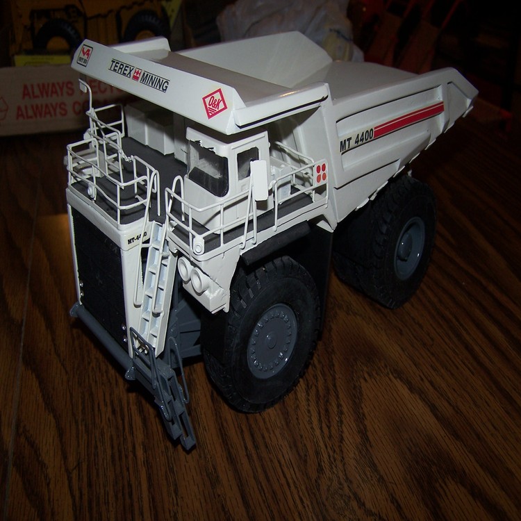 OHS MT4400 terex unit rig quarry truck